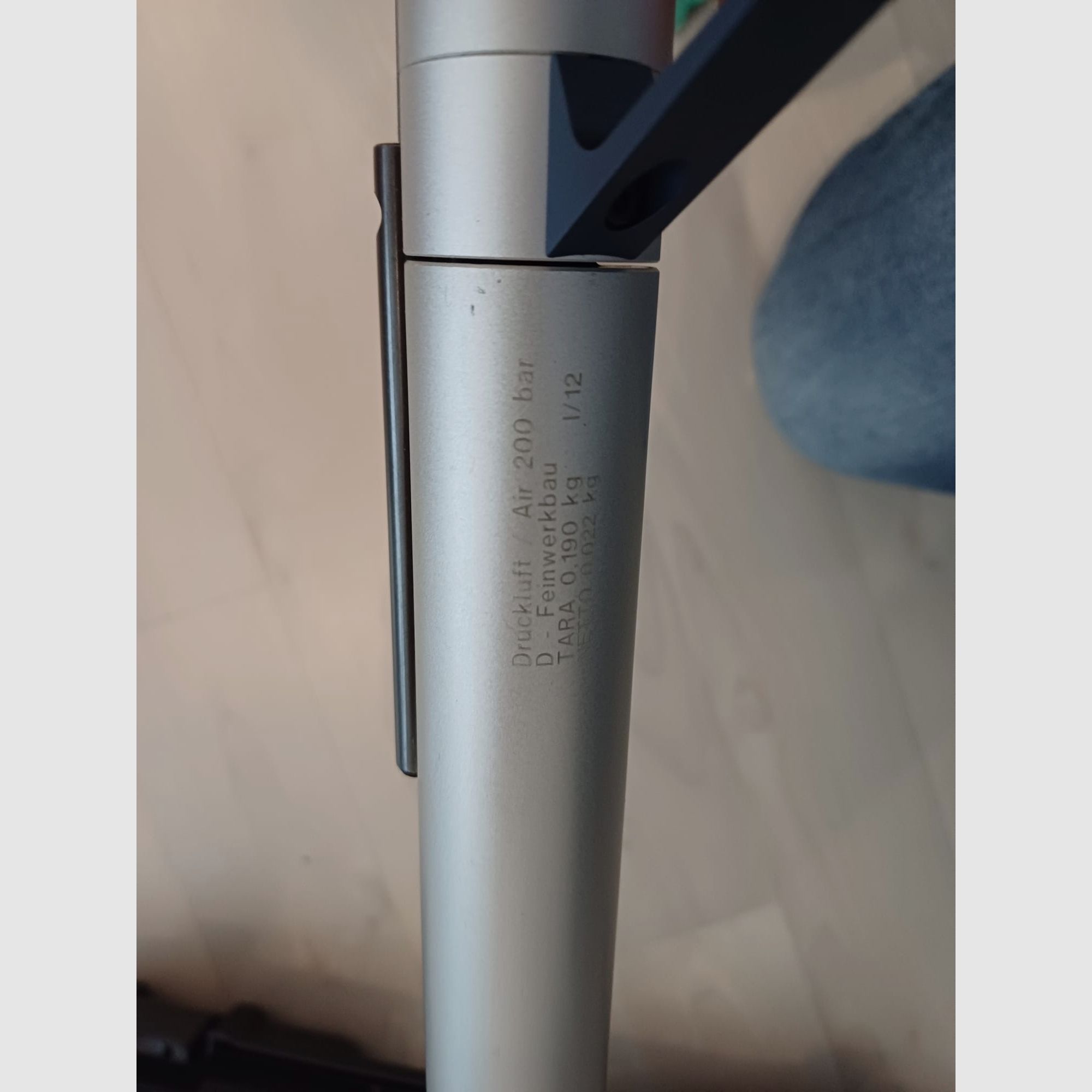 Air pistol Feinwerkbau P55 with 6500 air rifle pellets - Right-handed