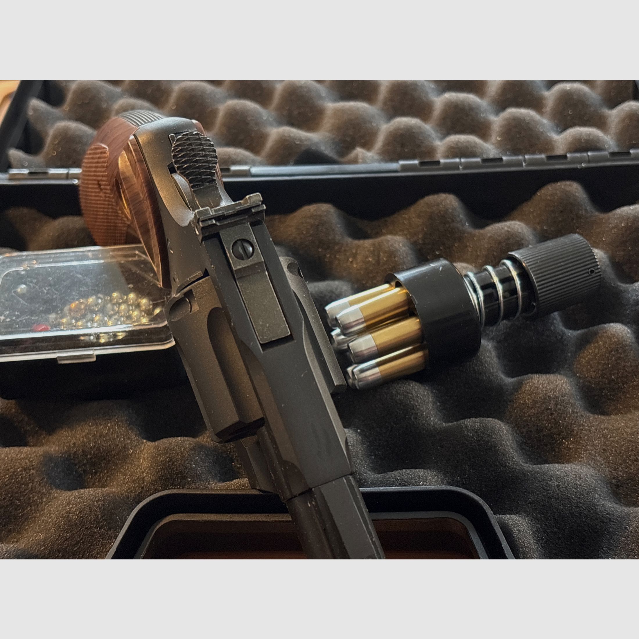 K&Z -  .357 Python - 6 mm BB - Schwarz - Revolvet, Bild 3 von 4