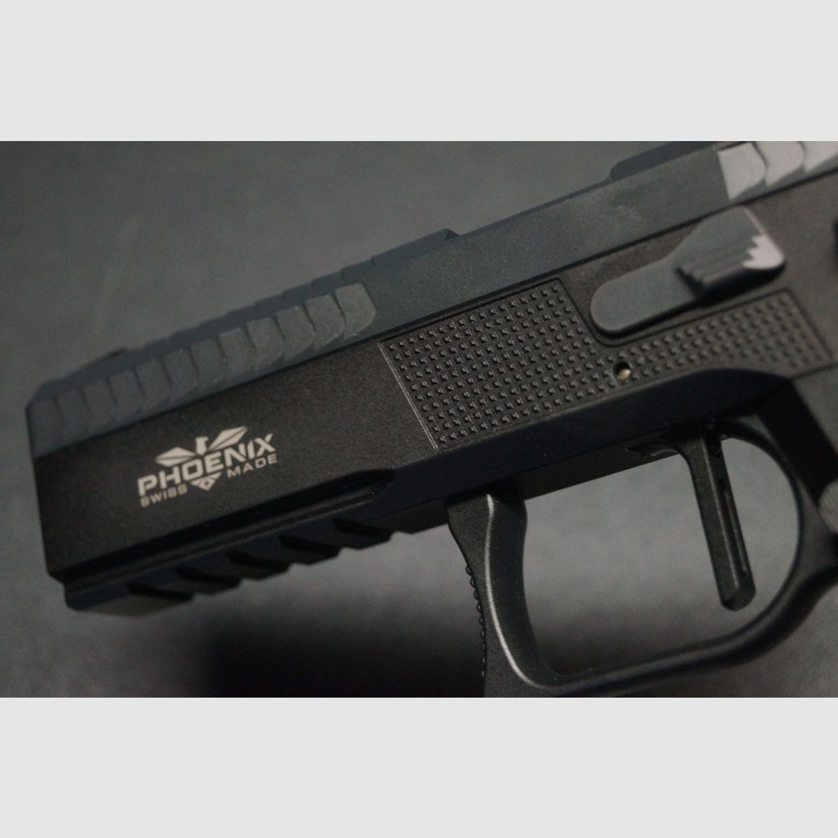 Phoenix Predator SA, image 4 sur 5