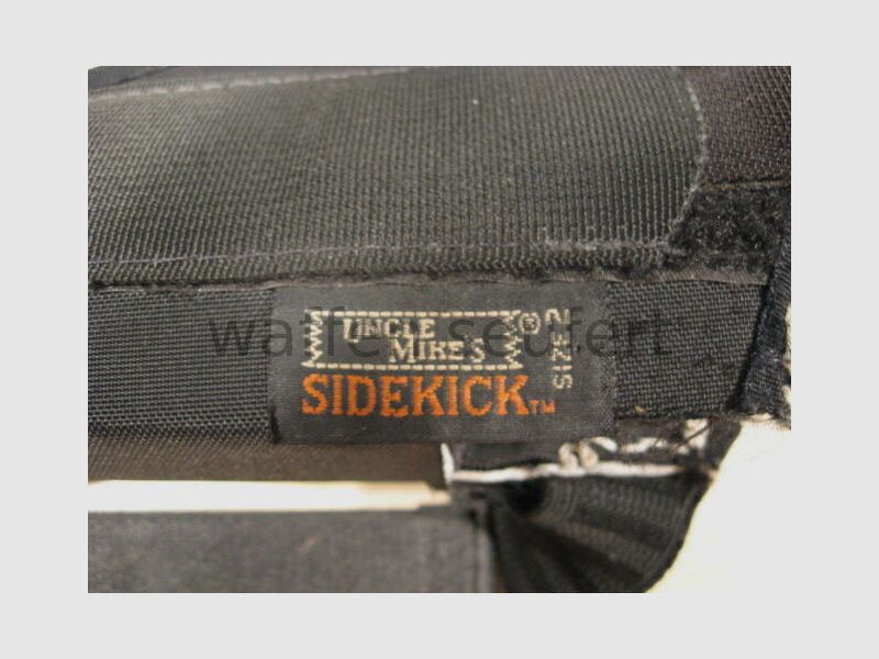 Uncle Mike's Sidekick Nylon Shoulder Holster 4 Inch Revolver