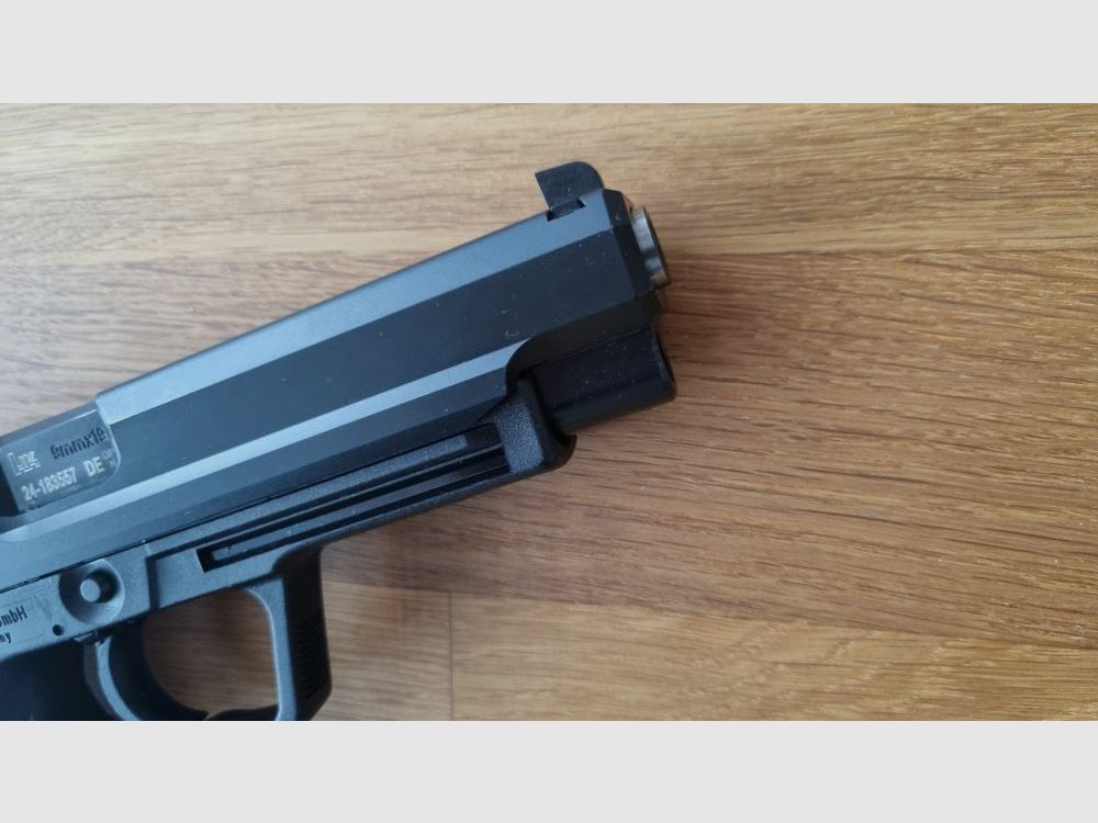 Heckler & Koch USP Expert
