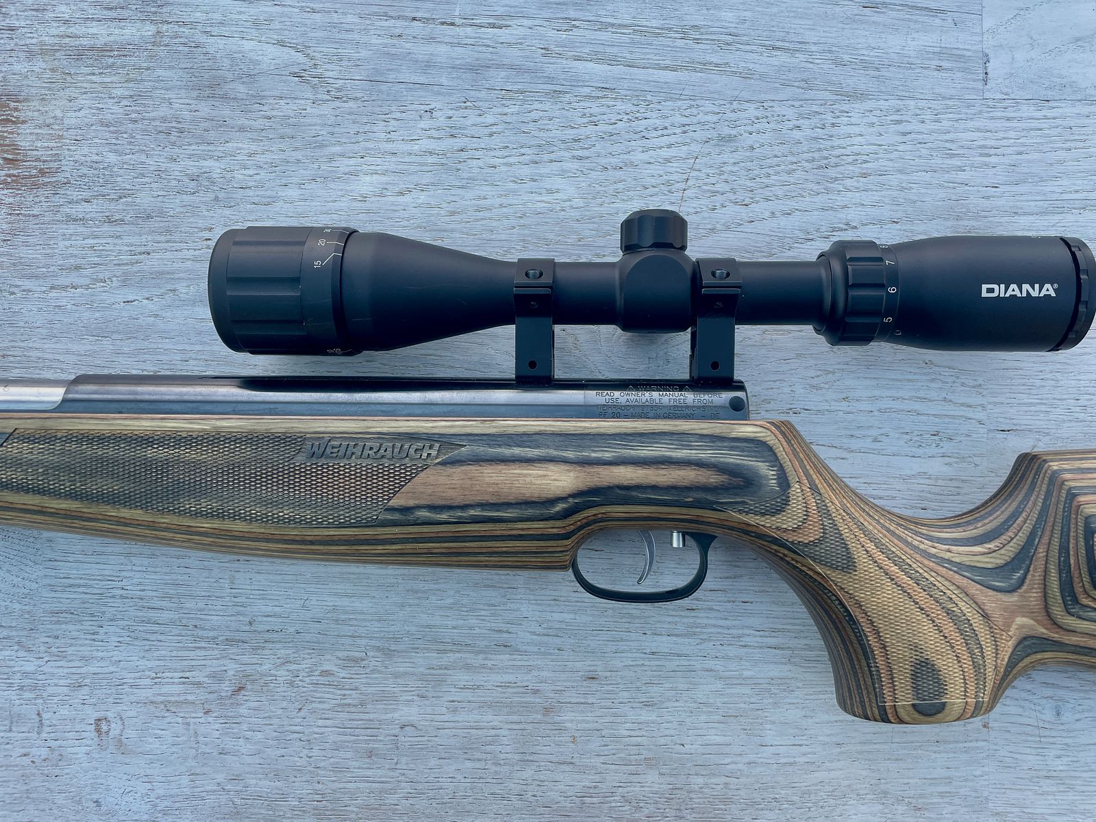 Weihrauch HW 77 K Sonderedition Luftgewehr 4,5 mm Diabolo und Diana Zielfernrohr 3-9x40 AO und Gewehrtasche.