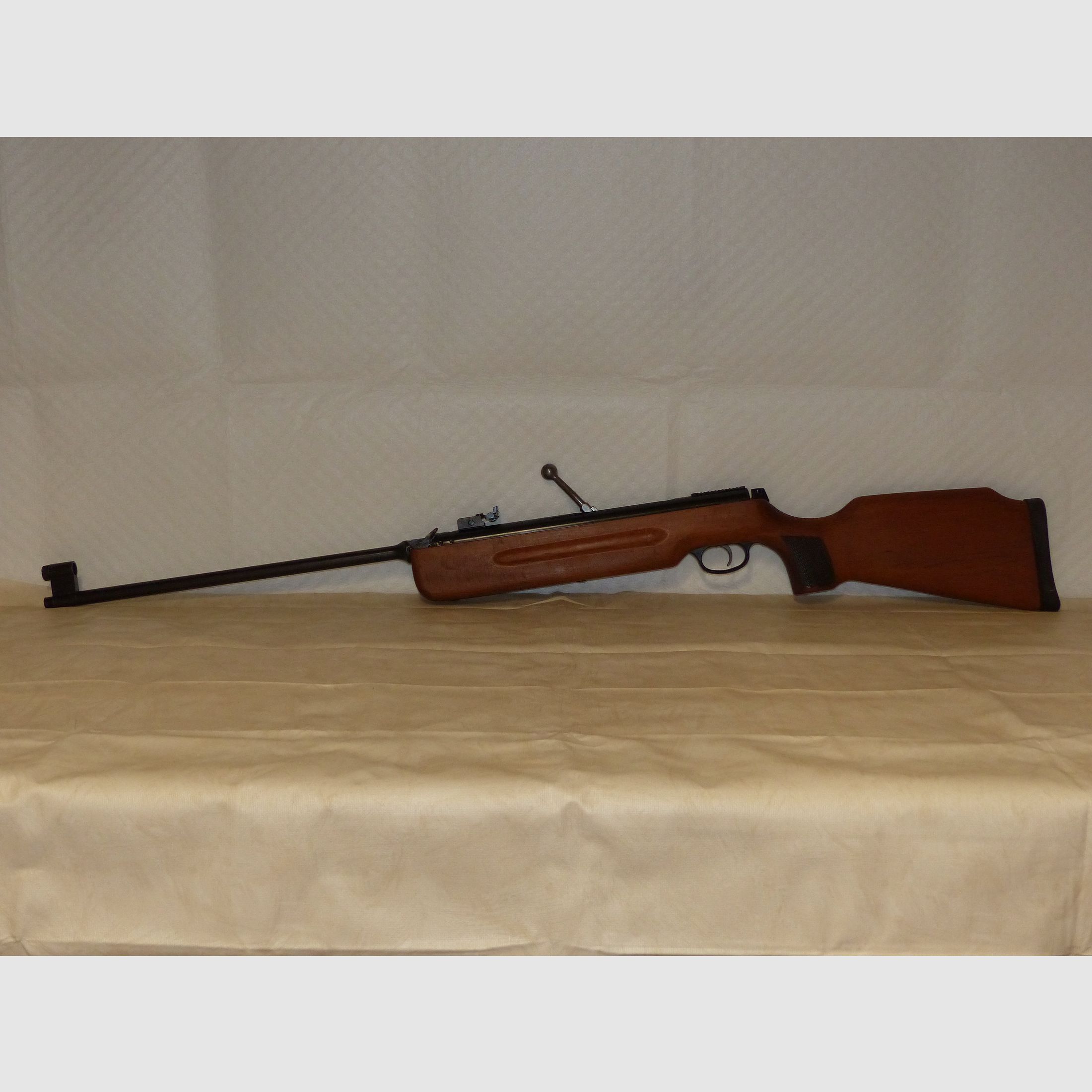 Fusil à air comprimé Haenel Mod. 311 sans F vintage