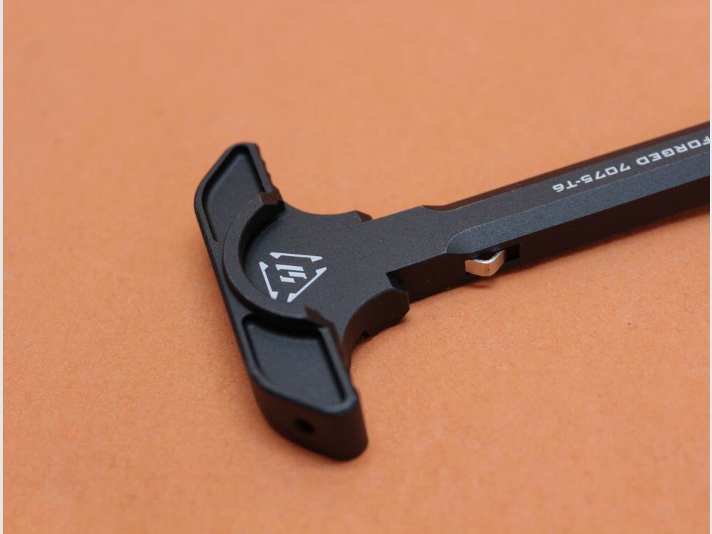 Strike Industries AR-15: Charging Handle Assembly STRIKE Latchless Ambidextrous (SIARSLCHBK)/ beidseitig bedienbar