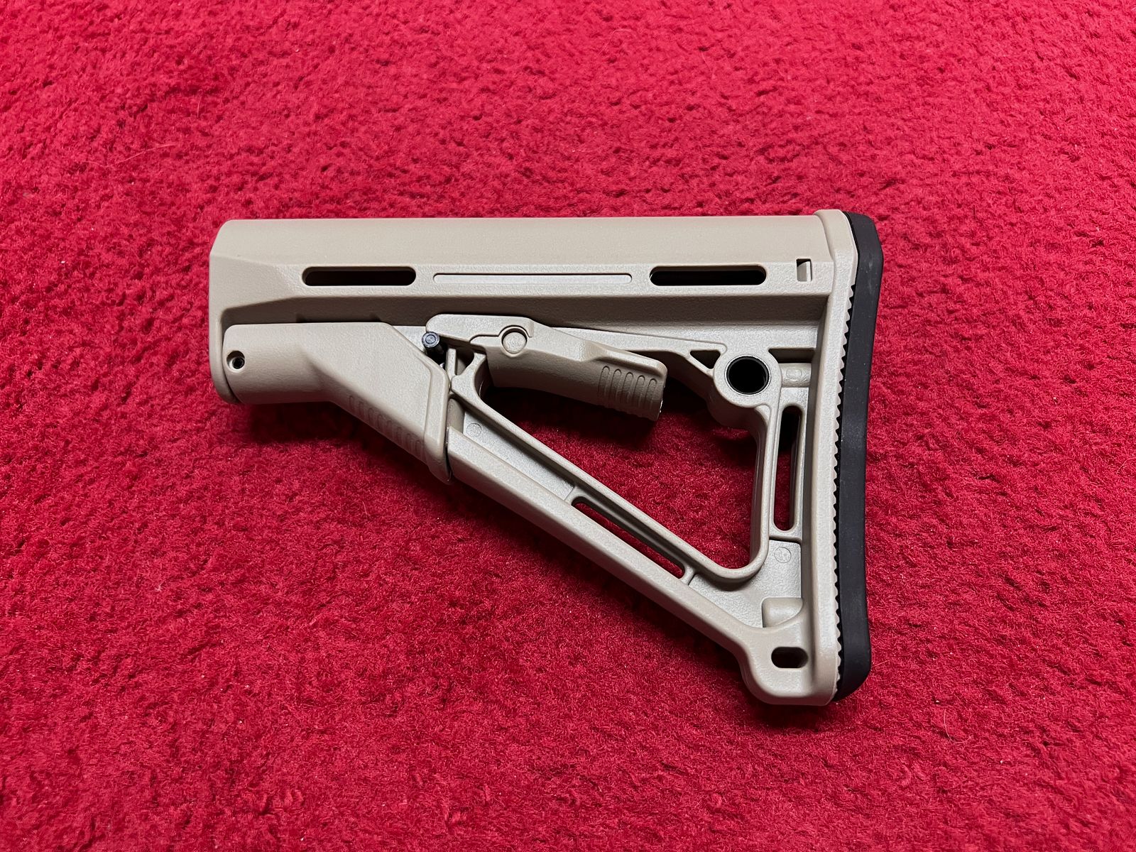 Verhoging voor shoulder stock voor M 4 / AR 15 modellen in zwart