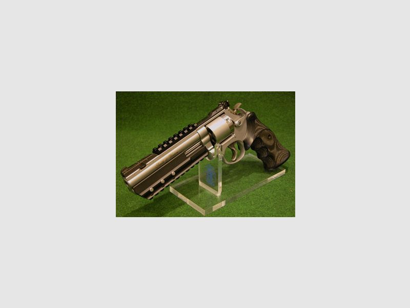 White-Diamond PRACTICAL-CHAMPION PLUS DuoTone S&W 686 6" inch 357 Magnum