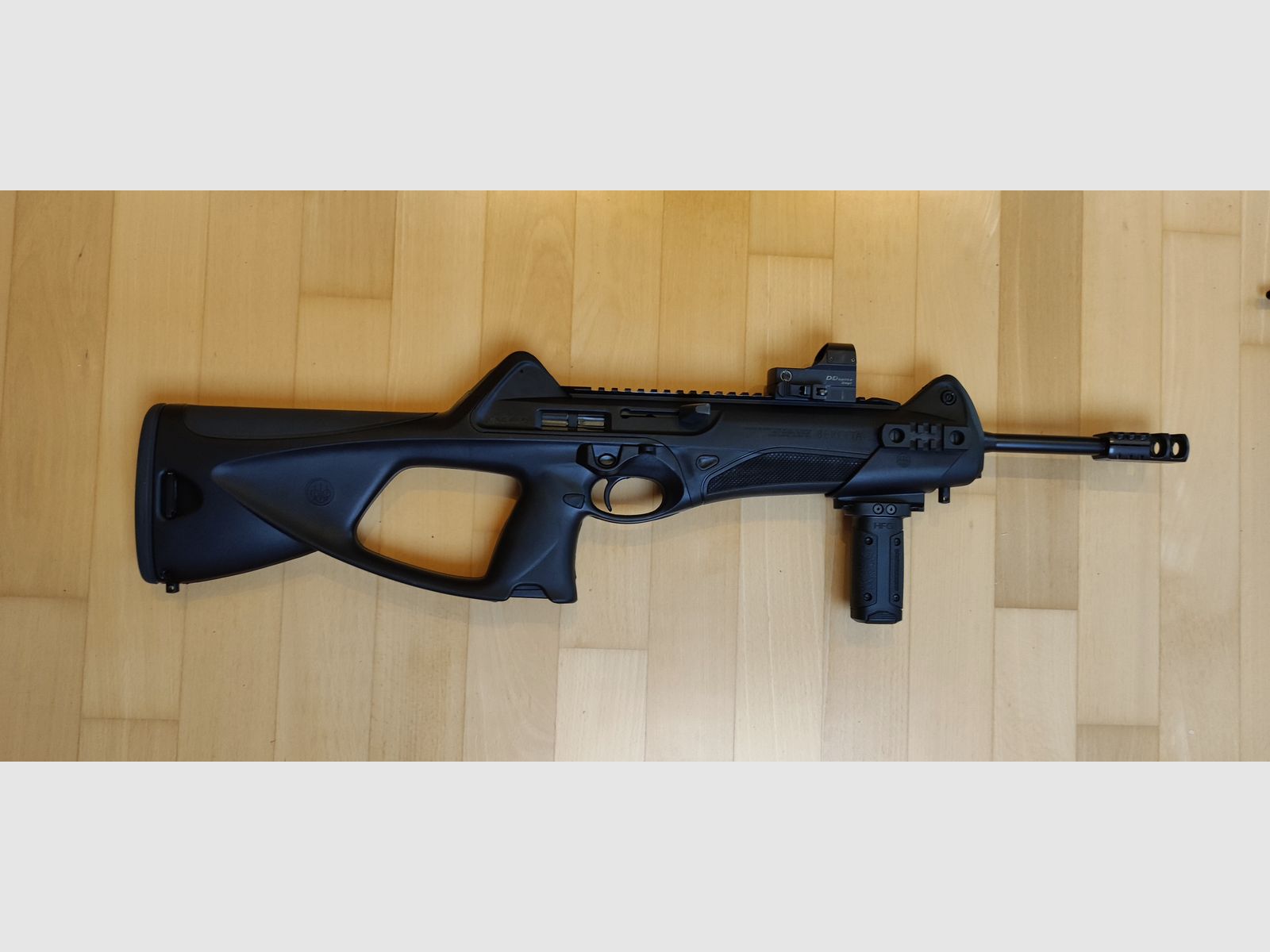 BERETTA Cx4 Storm 9 mm Para / 9 x 19 neuwertig