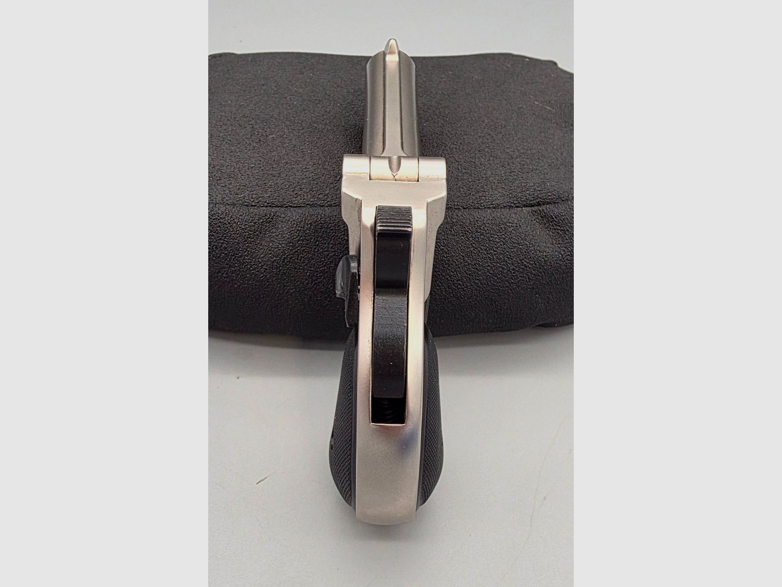 Im Bestzustand in OVP und Pyrobecher Noris Twi Nine Twinny Derringer mit alter Sammler PTB 276 im Cal. 9mm Knall