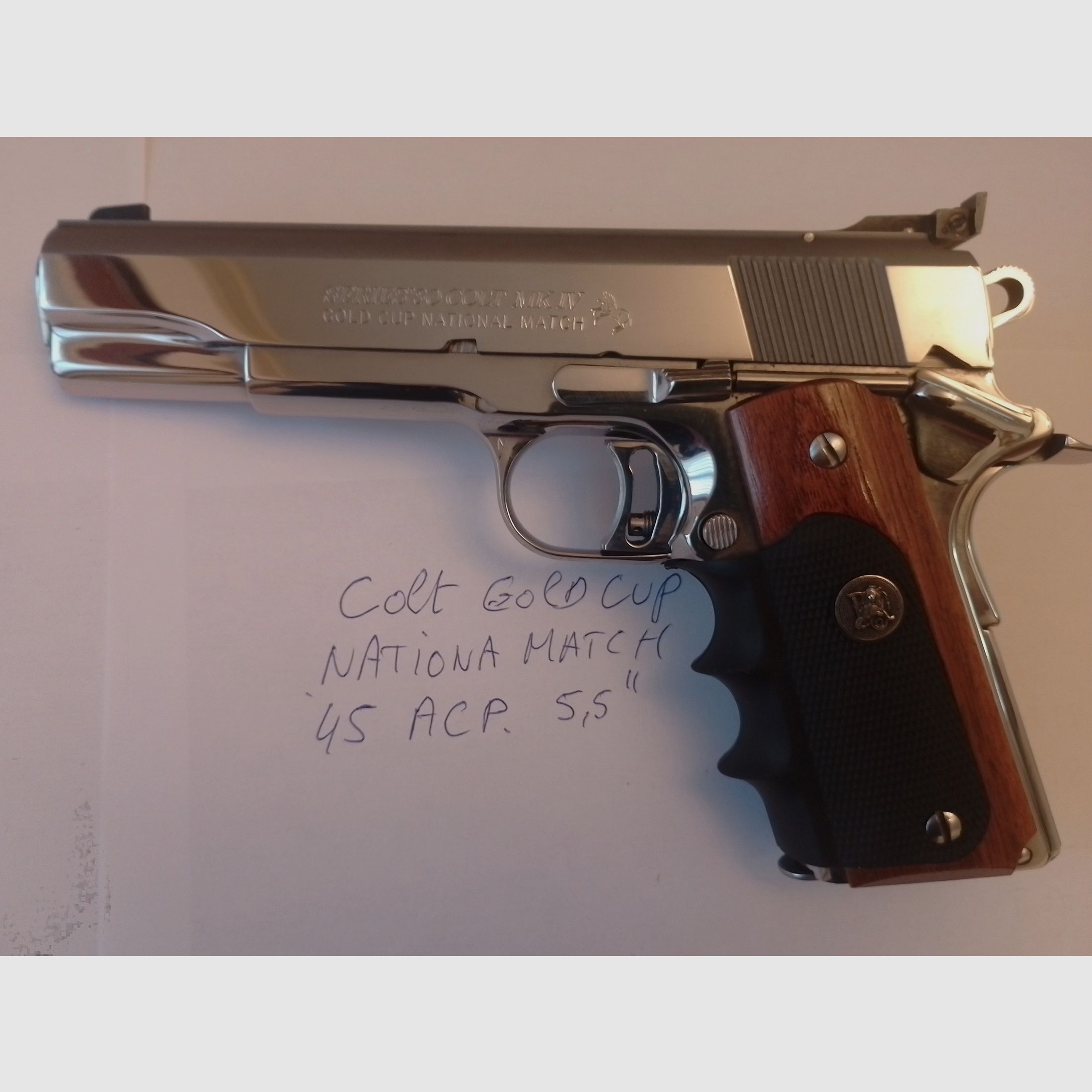 Colt Gold cup  45 ACP National Match Crome version 1 a état