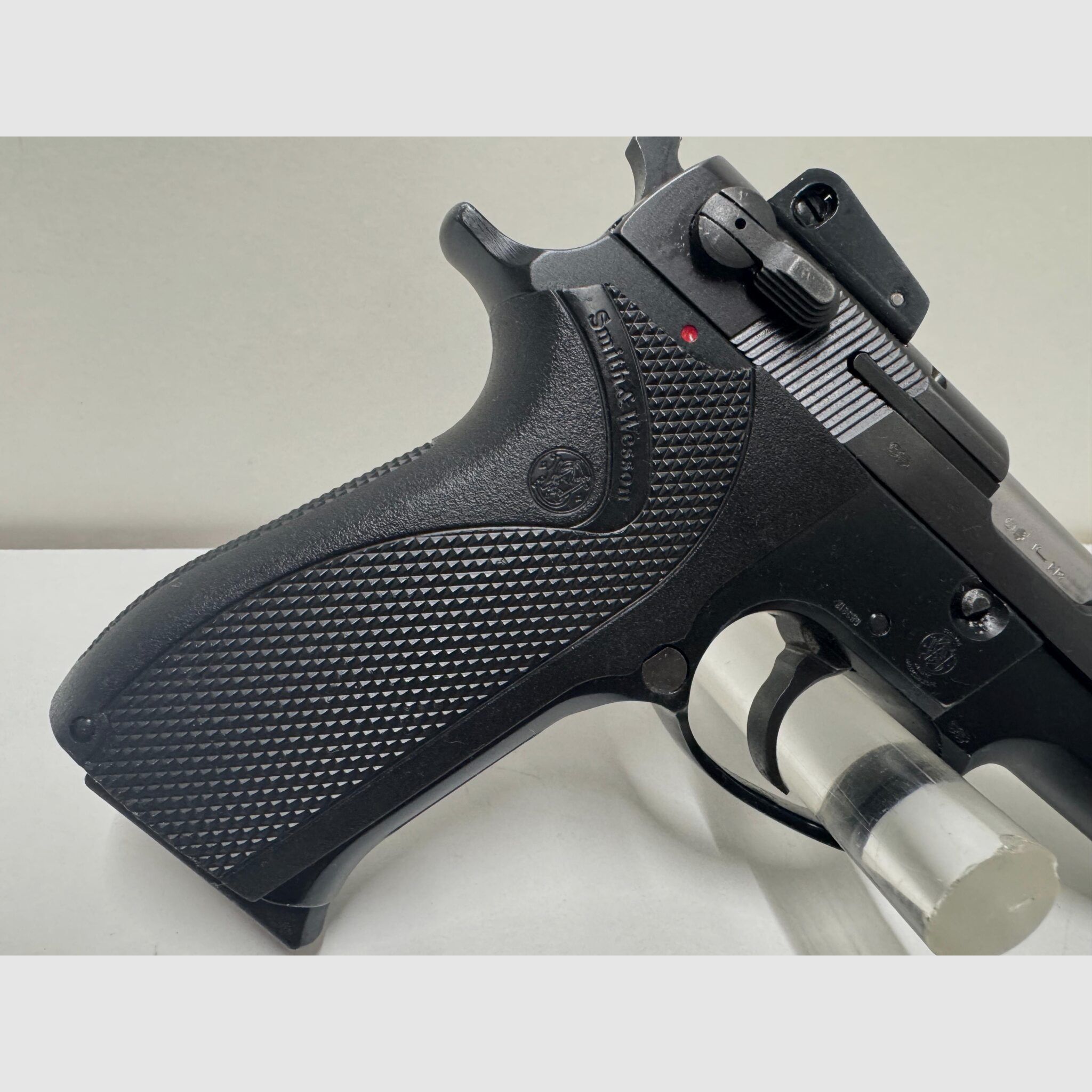 S&W Mod. 5904