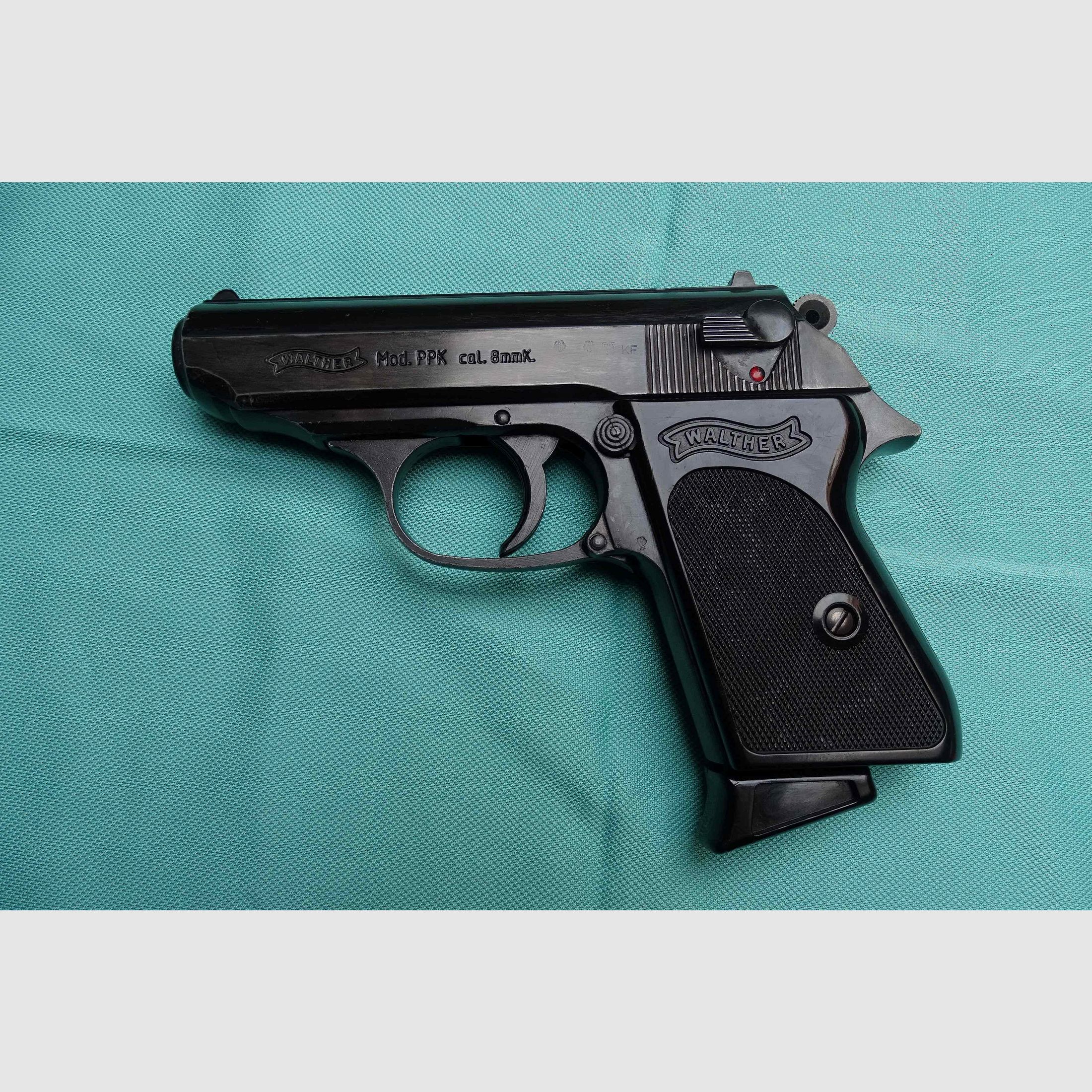 Walther PPK  8 mm Gas / Schreckschusspistole  PTB 502