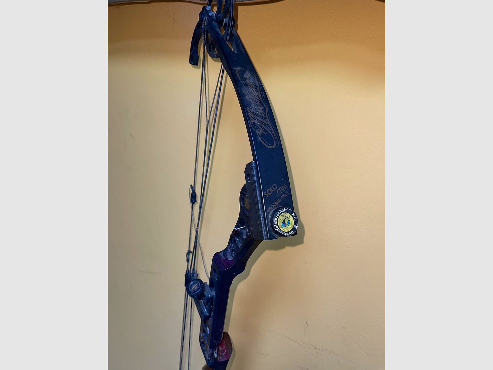 Arco da torneo Matthews, 30 Lipps, con accessori completi