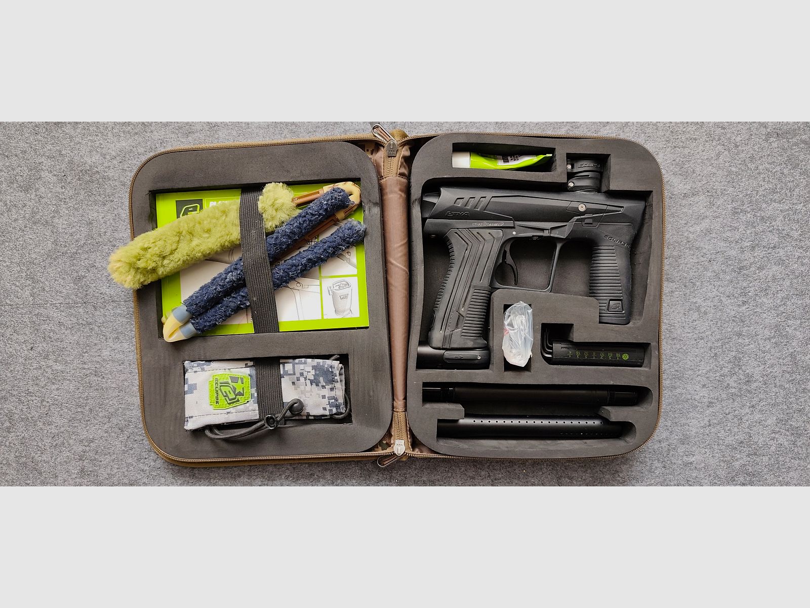 Planet Eclipse Etha 2 Paintball Marker (.68) – Compleet set met koffer & accessoires