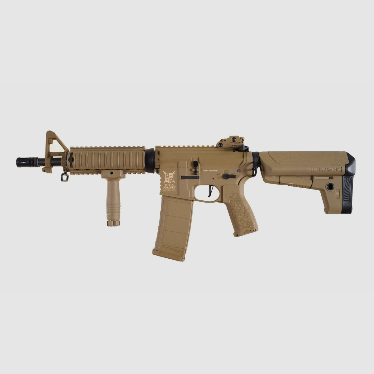 AR15 CQB-R CHARLIE TAN S-AEG Rifle Airsoft Libre a partir de 18 Años | Delta Armory