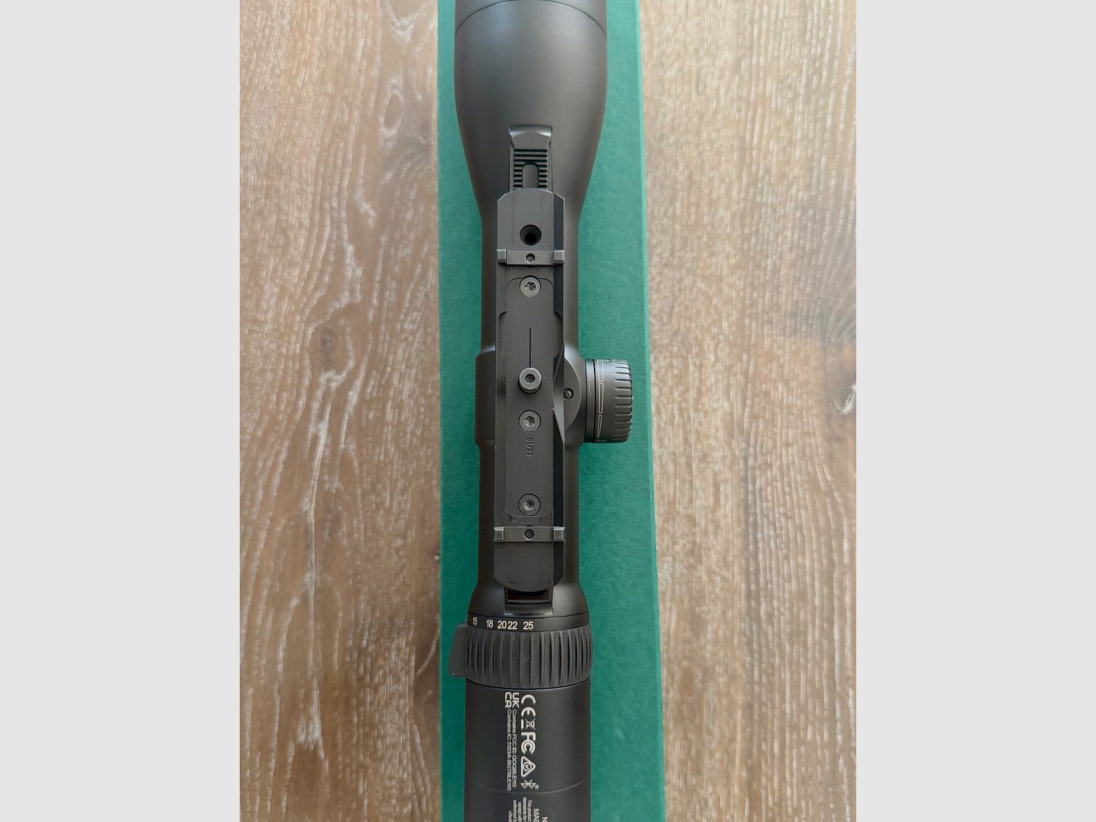 Swarovski dS Gen. II 5-25 x 52P SR 4A-I avec rail, image 4 sur 10