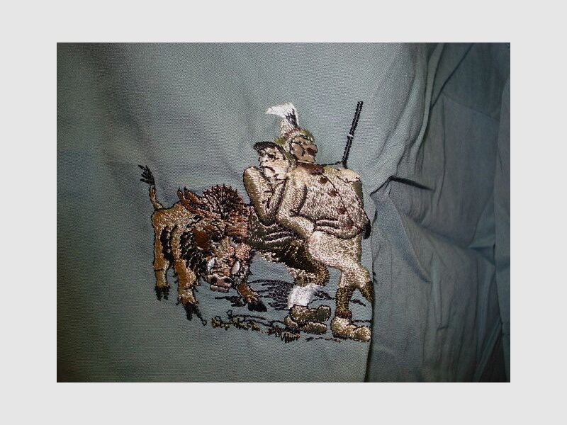 Werthe shirt with embroidery, size 41 1 chest pocket