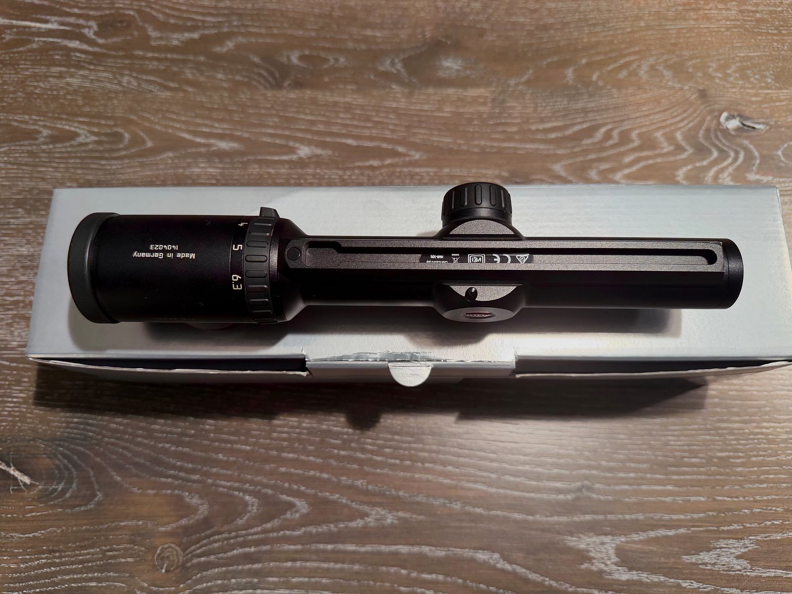 Leica Magnus 1-6.3x24 i, L-3D with rail ZM Zeiss