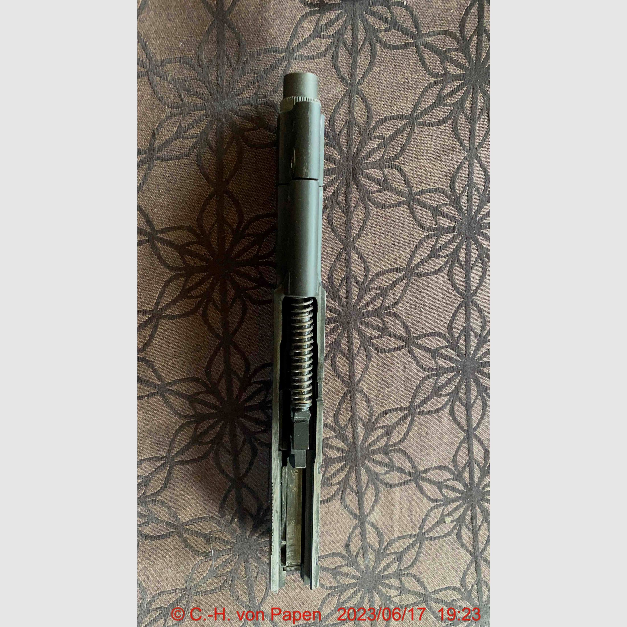 Browning FN HP Competitiepistool met 6" loop kal. 9mm Luger & reserve magazijn 17 schoten