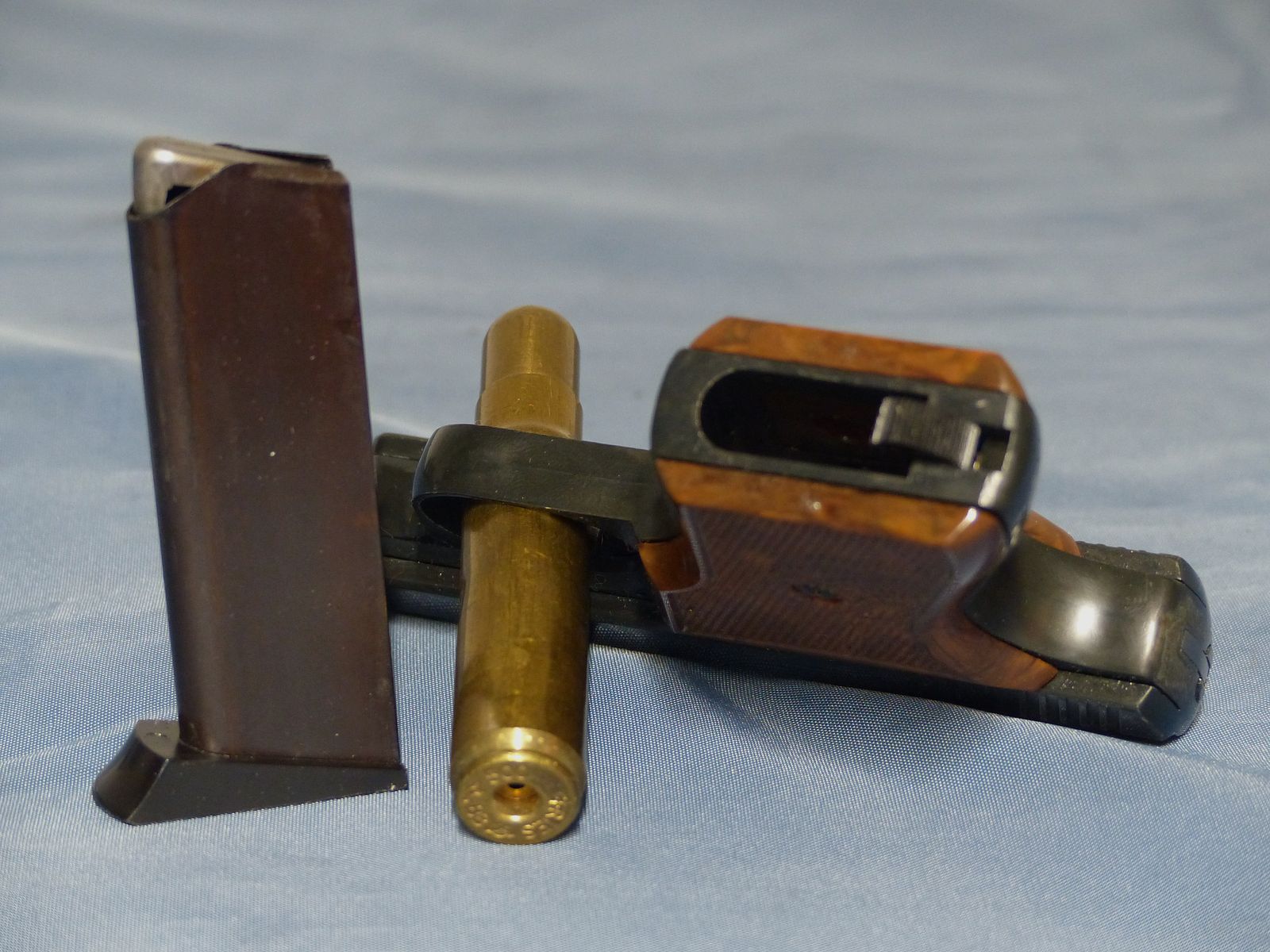 Schreckschuss Gas Pistole Rhöner Sportwaffen GmbH SM 15 Cal. 8 mm Knall PTB 83/2 aus 1977 vintage