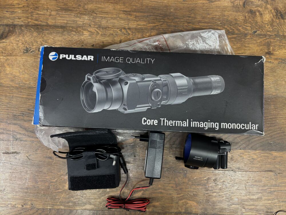 Pulsar Core FXQ 35 BW