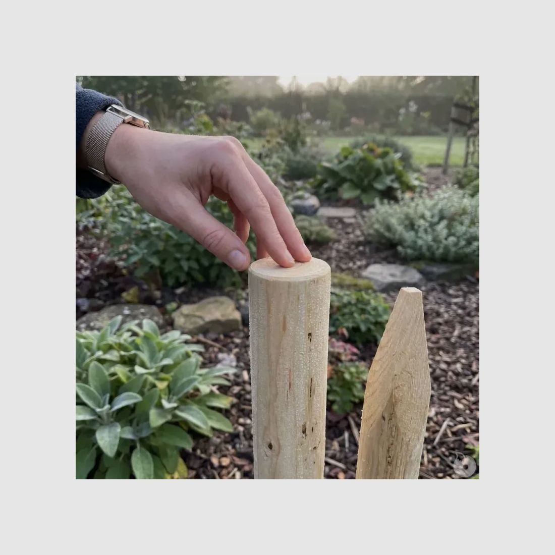20 Pfähle aus gefrästem Kastanienholz - Ø6cm x 2m - PEFC-zertifiziert, Bild 7 von 9