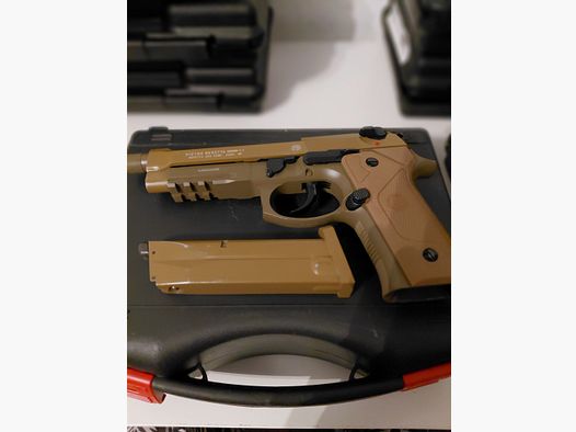 Beretta air Soft 6mm Co 2 Gas 