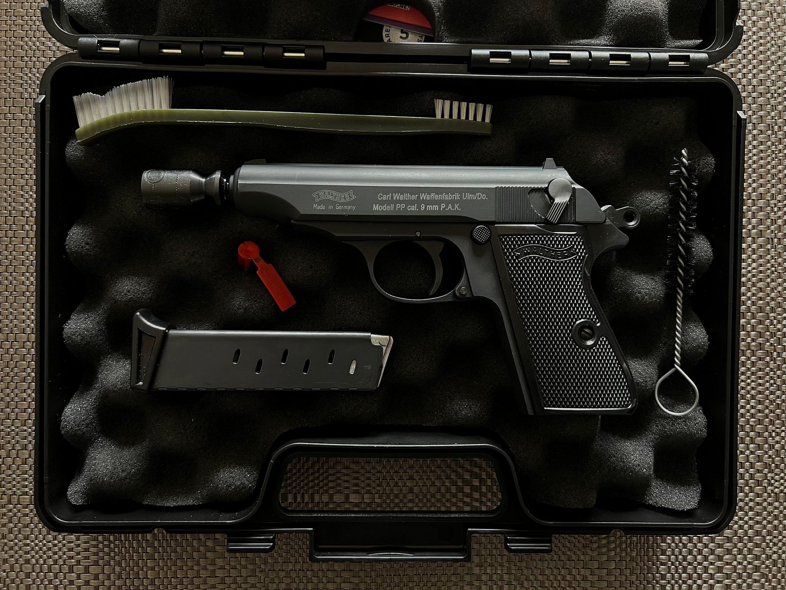 Walther PP Schreckschusspistole 9mm P.A.K. in sehr gutem Zustand!