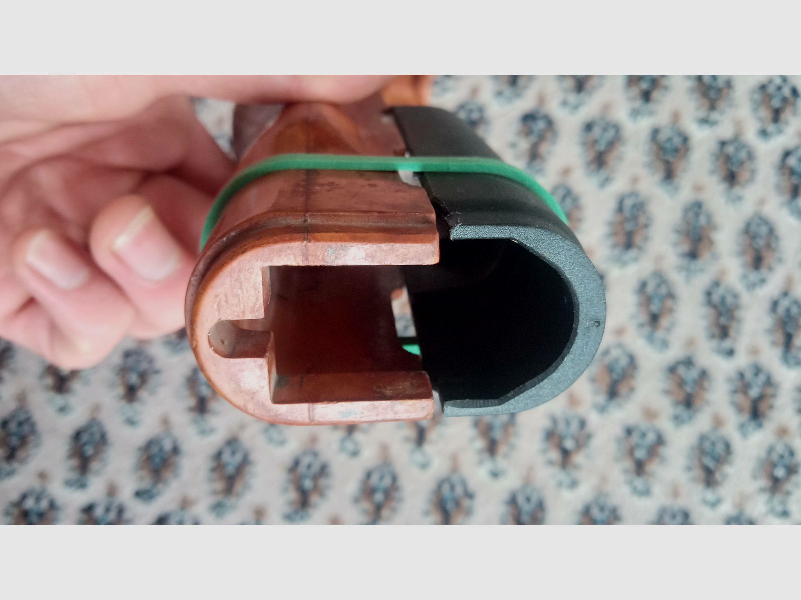 Shagadelic! Vintage Handguard Baby / onderste AK74 Tantal Bakelit handbescherming en grip / Optioneel bovenste DDR kunststof AKM of Izhmash AK-74M handbescherming