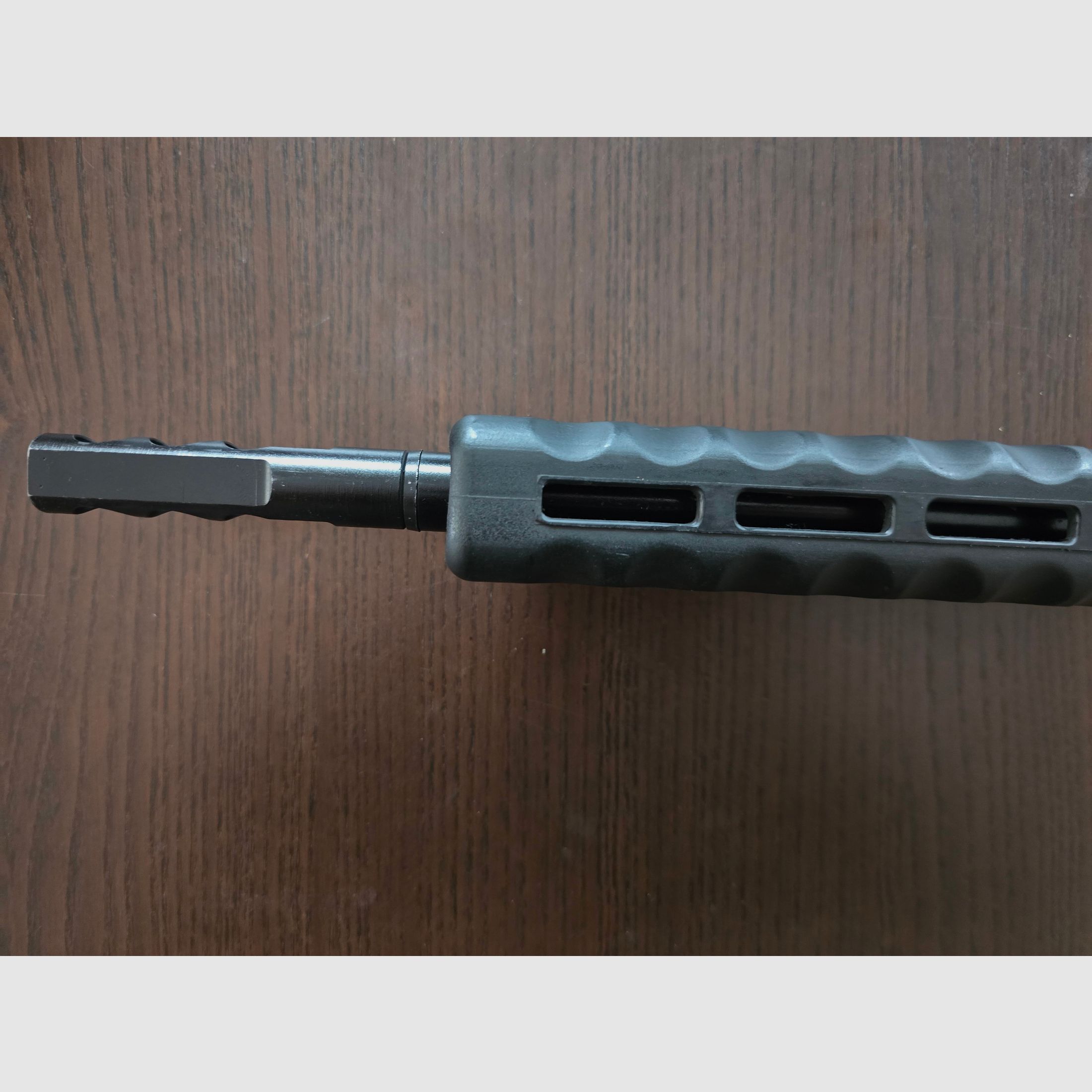 Kalaschnikow Izhmash SR1