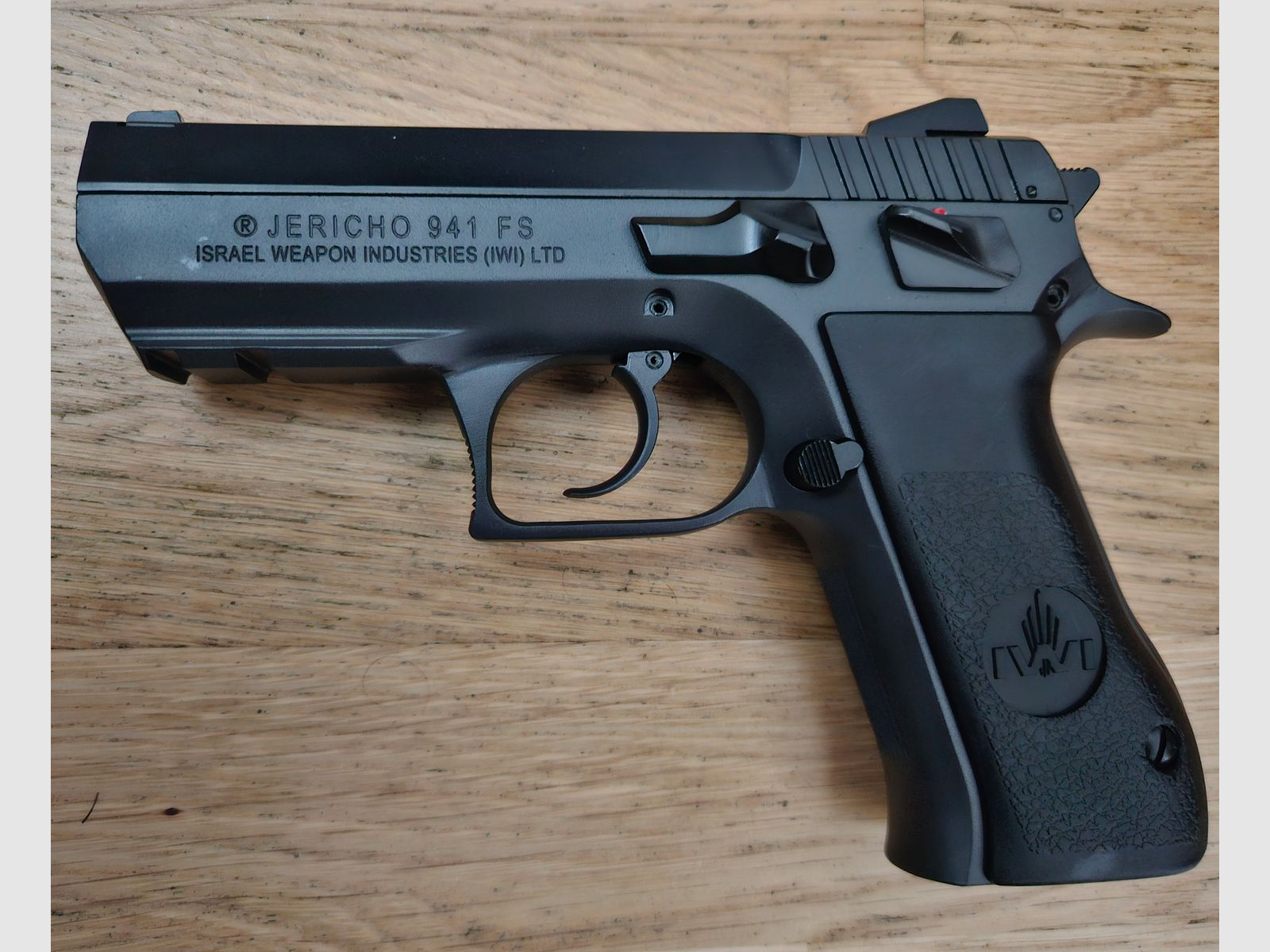 IWI Jericho 941 FS