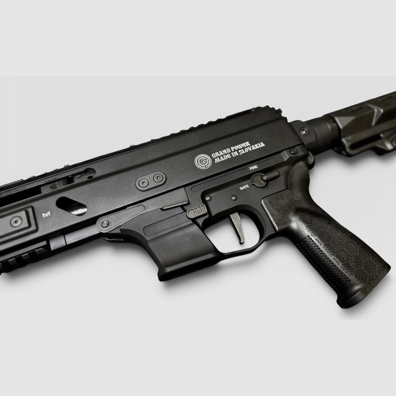 Nuovo!! Grand Power Stribog RSR9 A3 G Gen 2 13'' con Alu Lower Cal. 9mm Luger, immagine 3 di 5