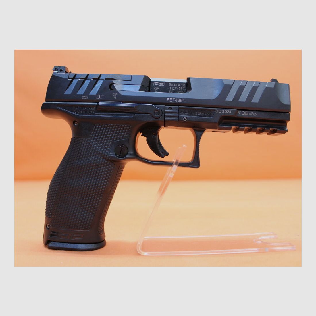 Walther Ha.Pistola 9mmLuger Walther PDP Full Size 4,5" canna poligonale/ Pronta per ottiche/ (9mmPara/9x19)