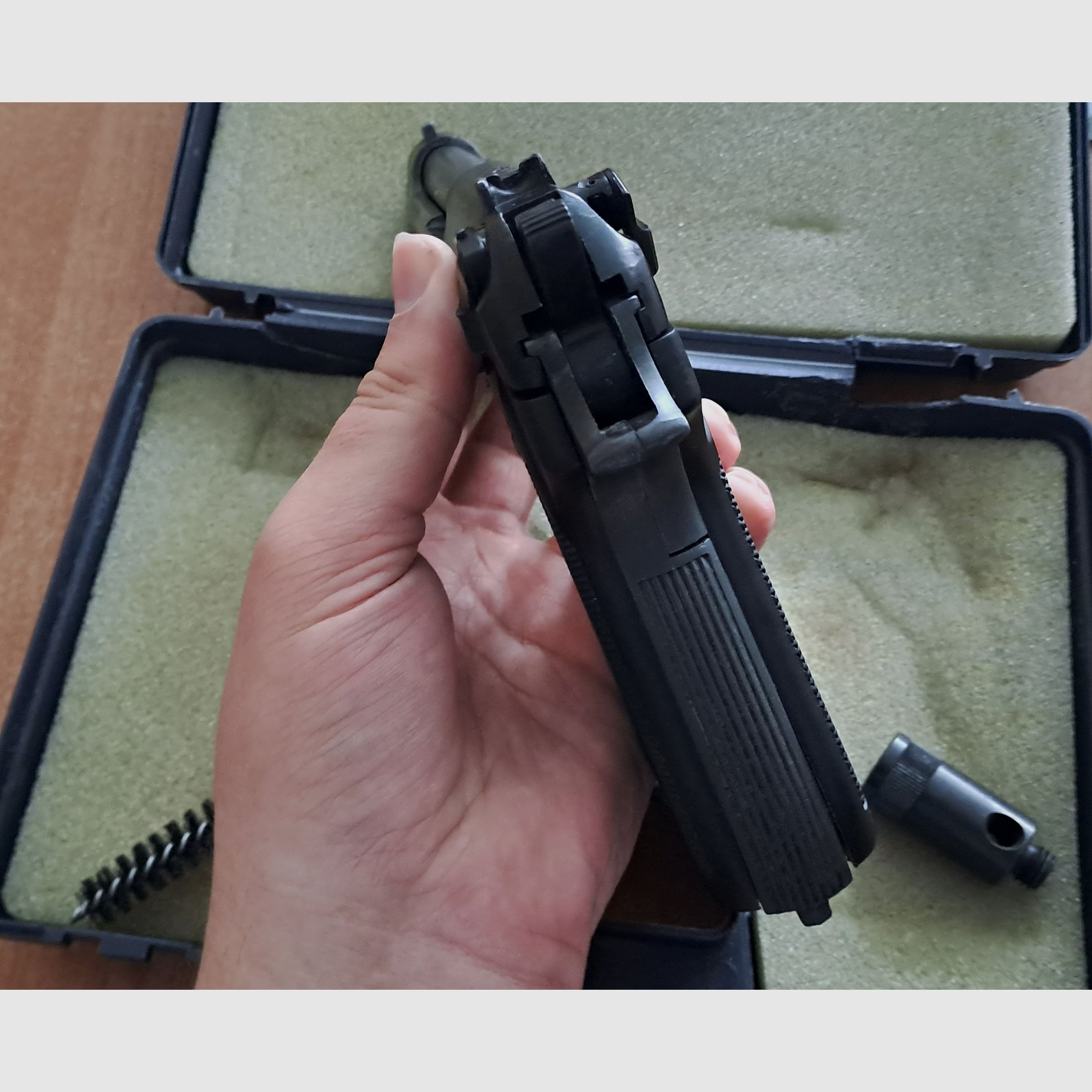 Valtro Mod.98 Civil cal. 9 mm blank in PTB 518 with accessories!