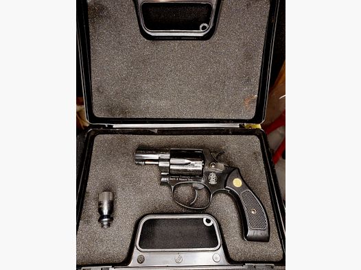 Smith & Wesson Chiefs Special revólver de fogueo Cal. 9mm R.K. Negro (PTB 794)
