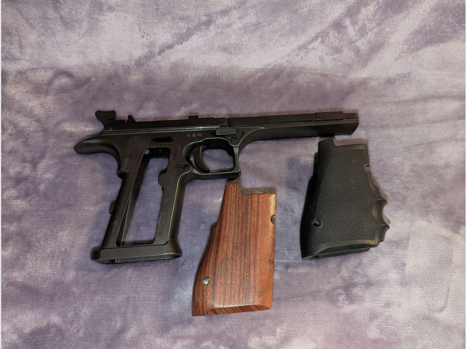 Desert Eagle grip piece