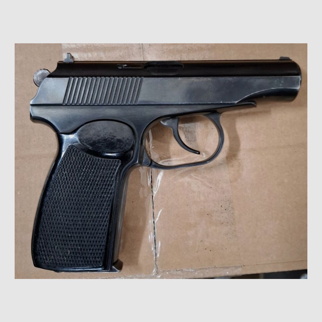 DDR Ernst Thälmann Suhl Makarov K100 Pistole M