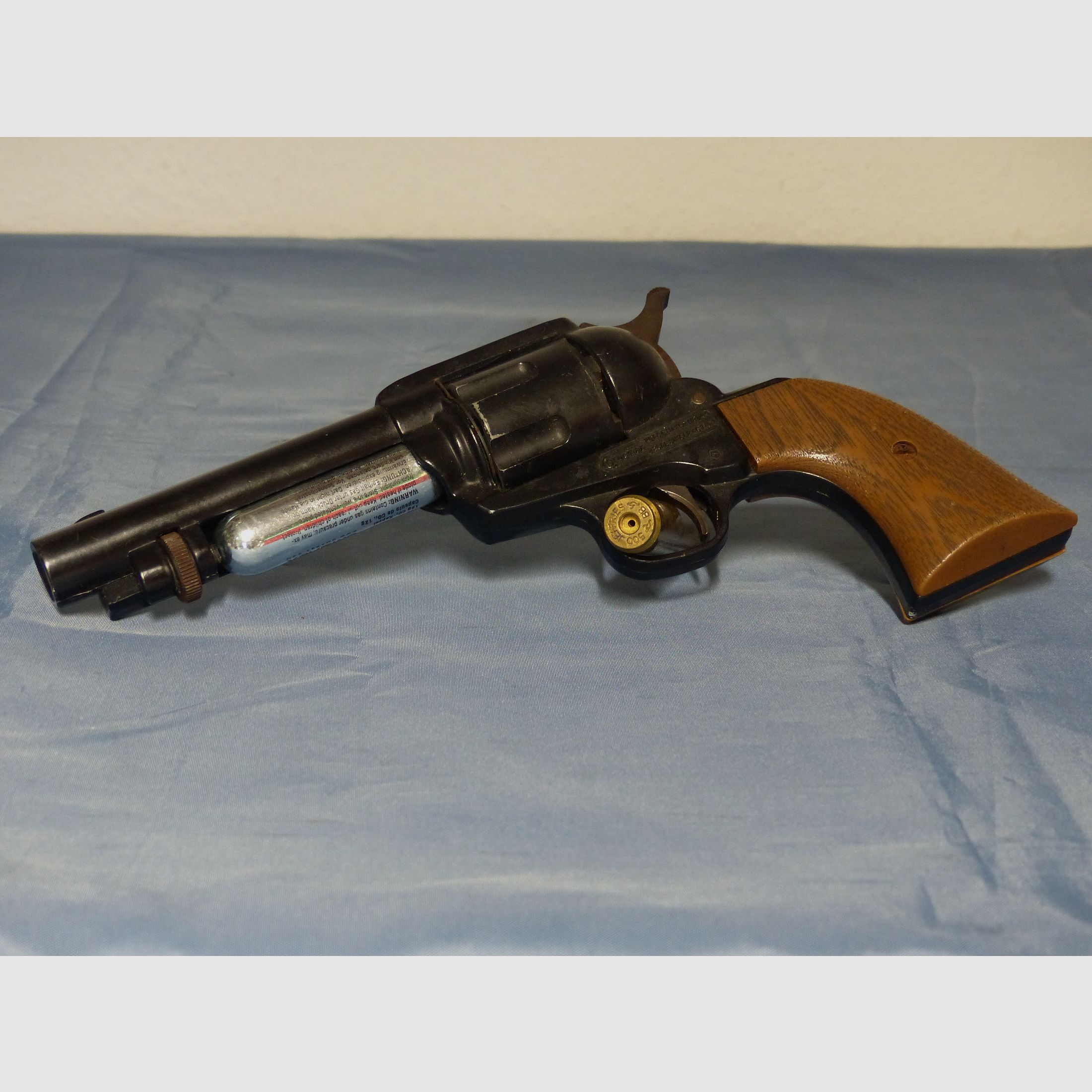 Revolver Crossman Peace Maker Mod. 44 Single Action Cal. 22 CO2 um 1975 vintage