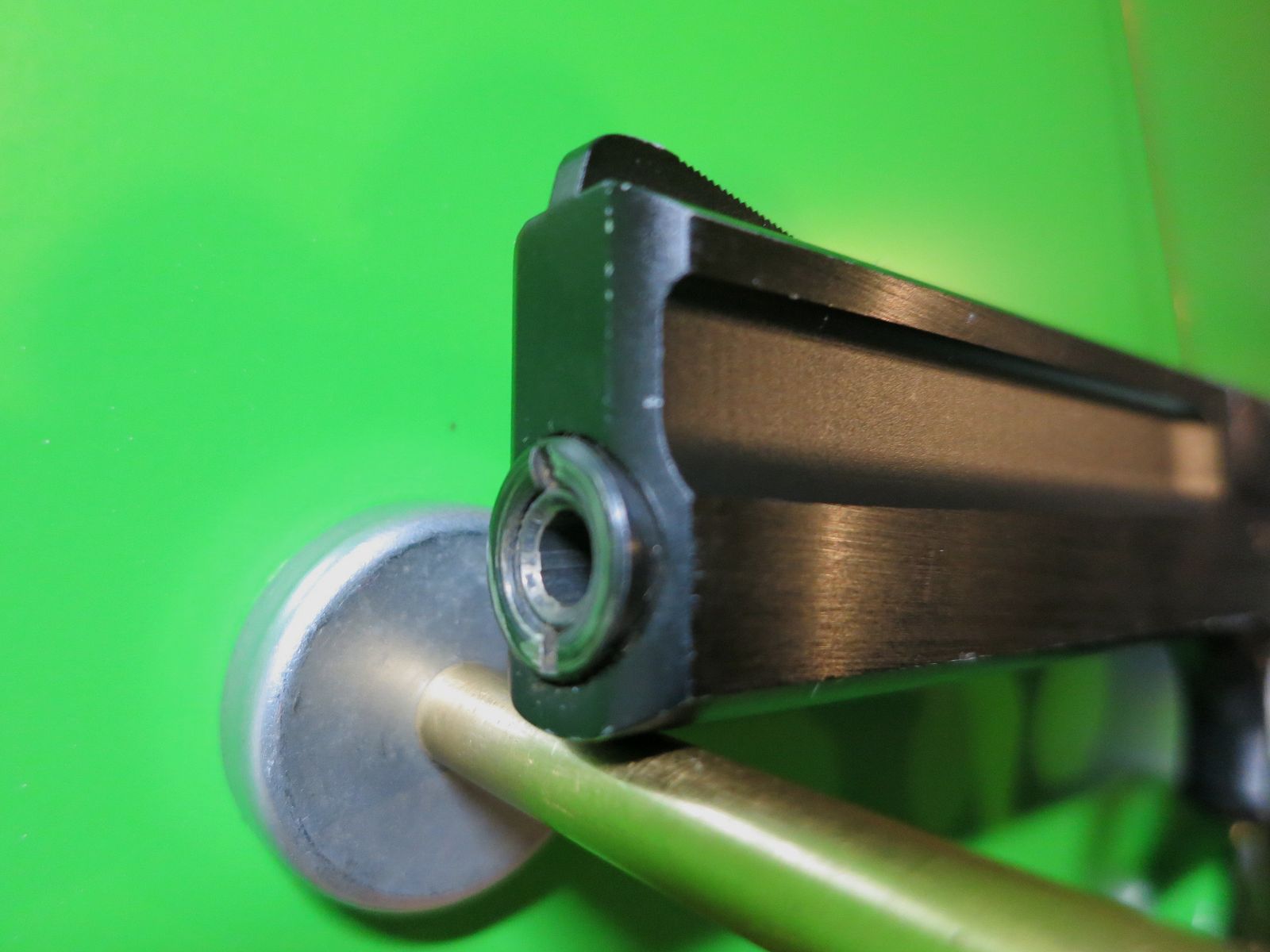 Sport pistol Smith & Wesson model 422 .22lr, low-mounted barrel #70-