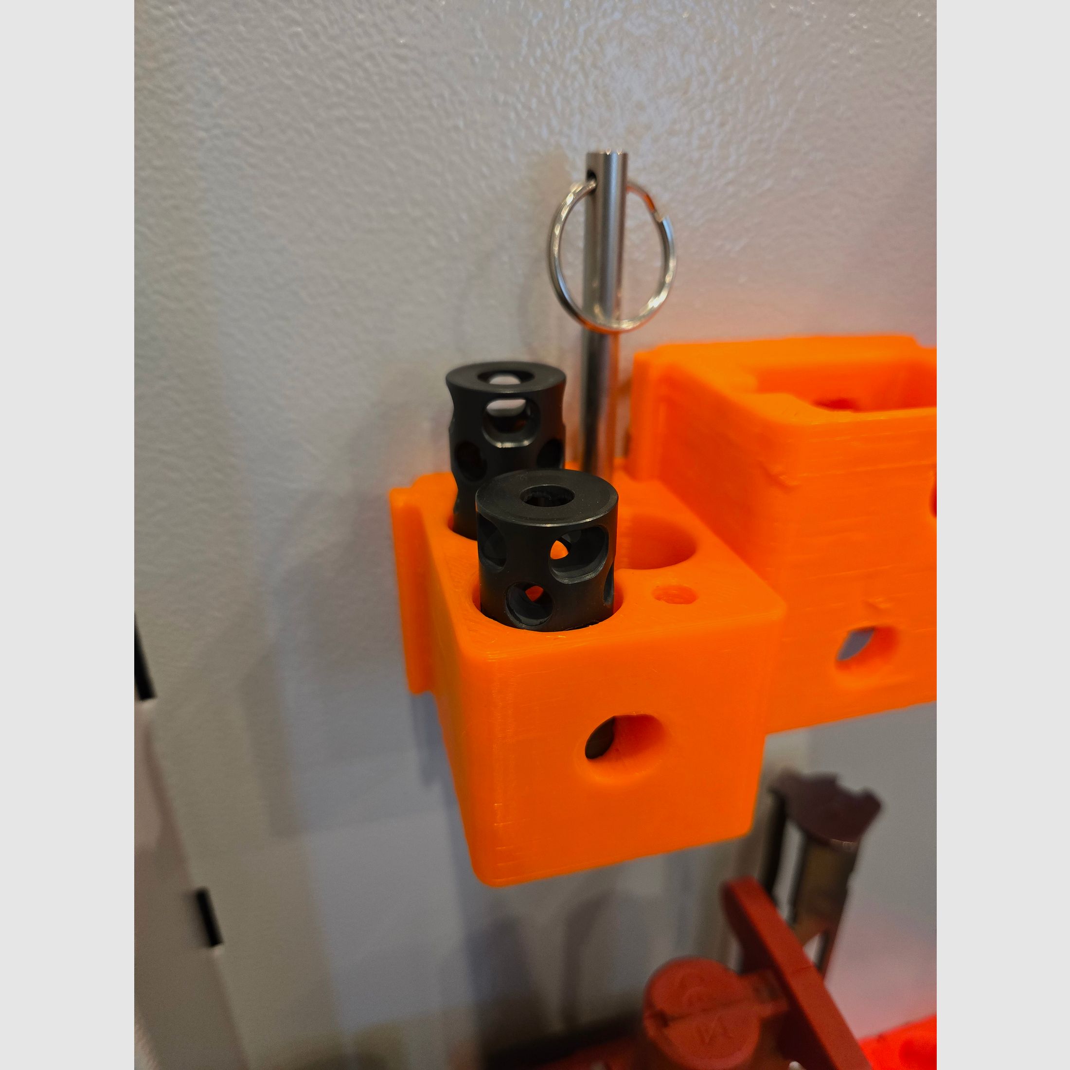 ROEDALE RASP Freno Supporto universale Organizer per armadietto delle armi Magnetico antiscivolo