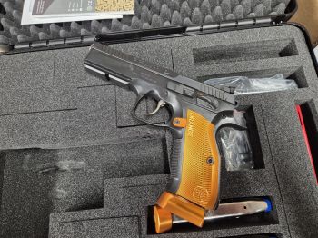 CZ Shadow 2 Ópticas Naranjas Preparadas 9mm Luger