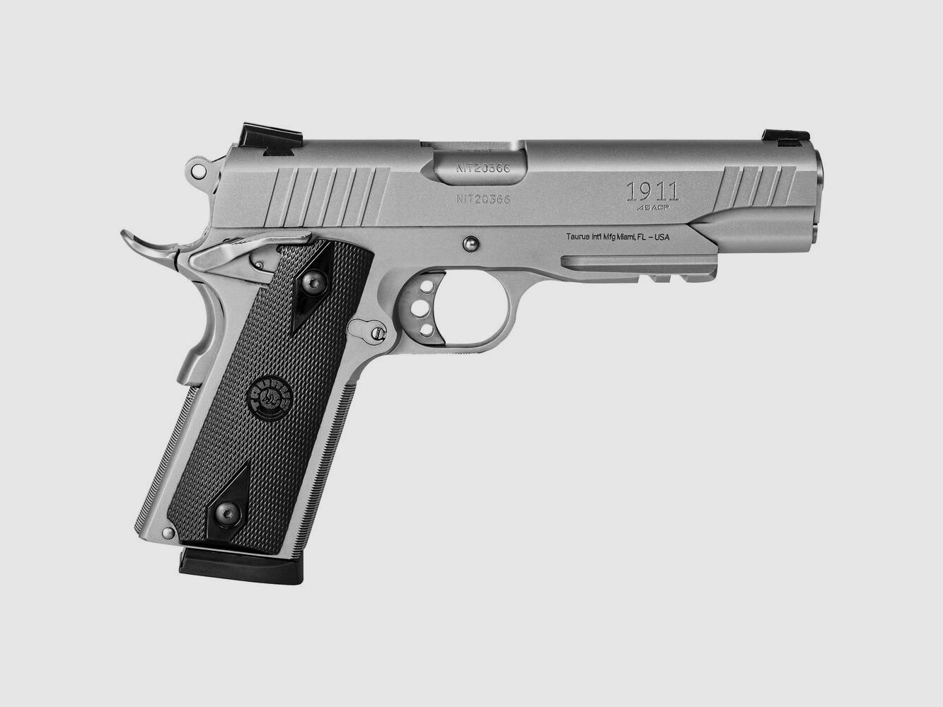 Taurus PT 1911 mit Picatinny-Schiene Pistole