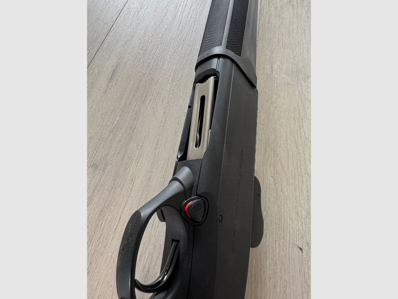 Beretta 1301 MESA Tactical USA Special model with pistol grip, 12/76 - Like new