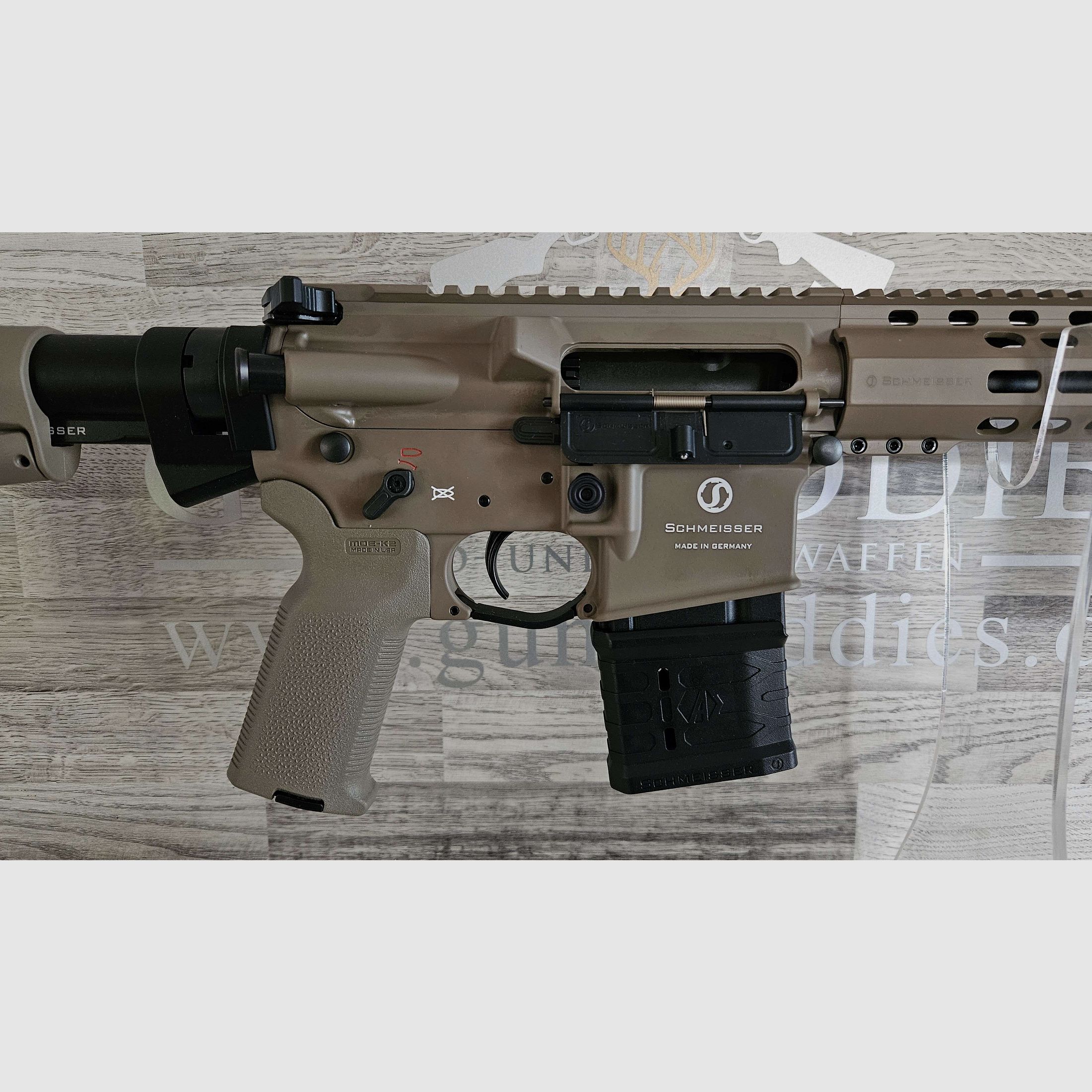 Schmeisser AR15 M4FL FDE 14.5" special model MAGPUL caliber .223Rem including shipping costs - new goods from the specialist trade -