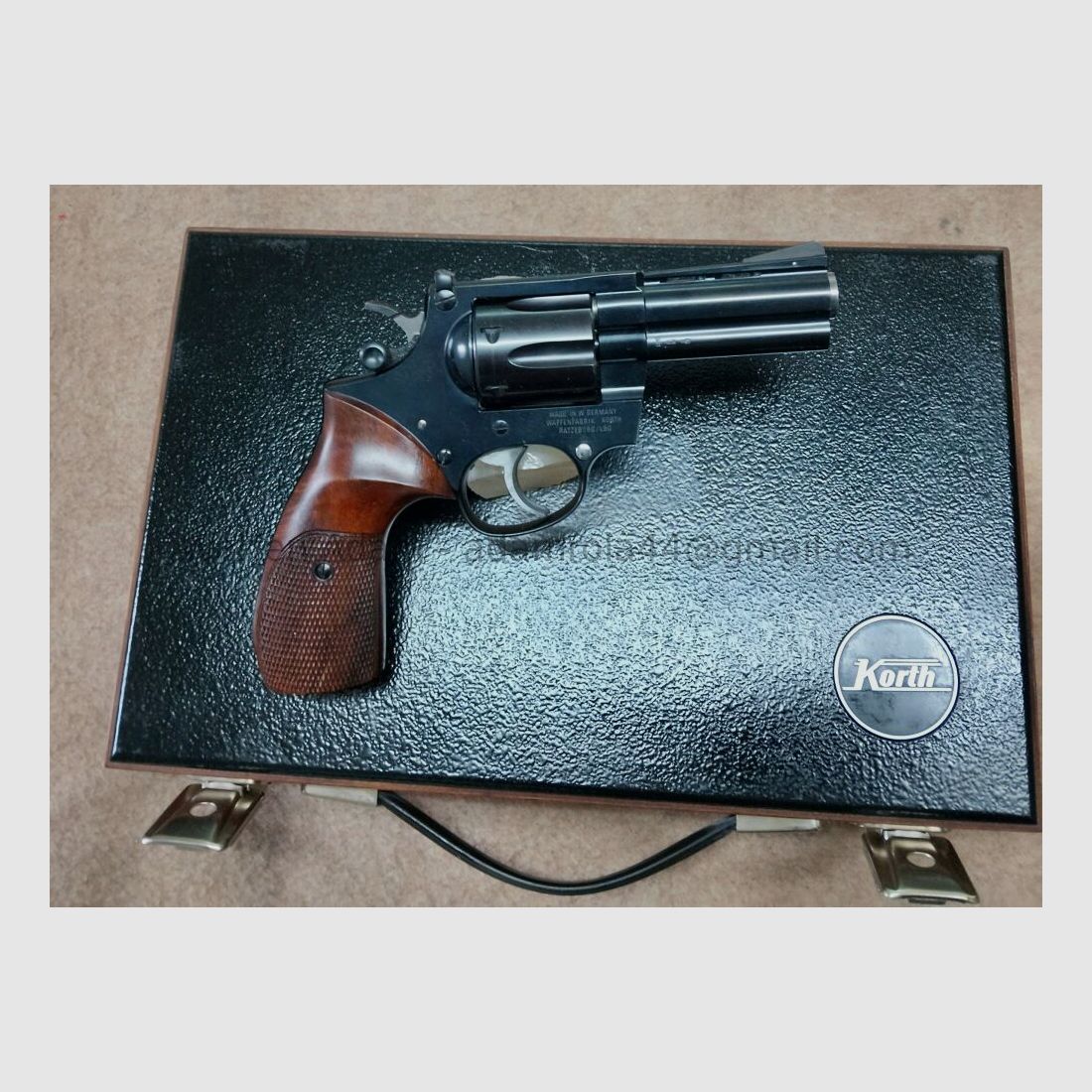 Korth Ratzeburg Combat 357 Mag con tamburo intercambiabile 9mm