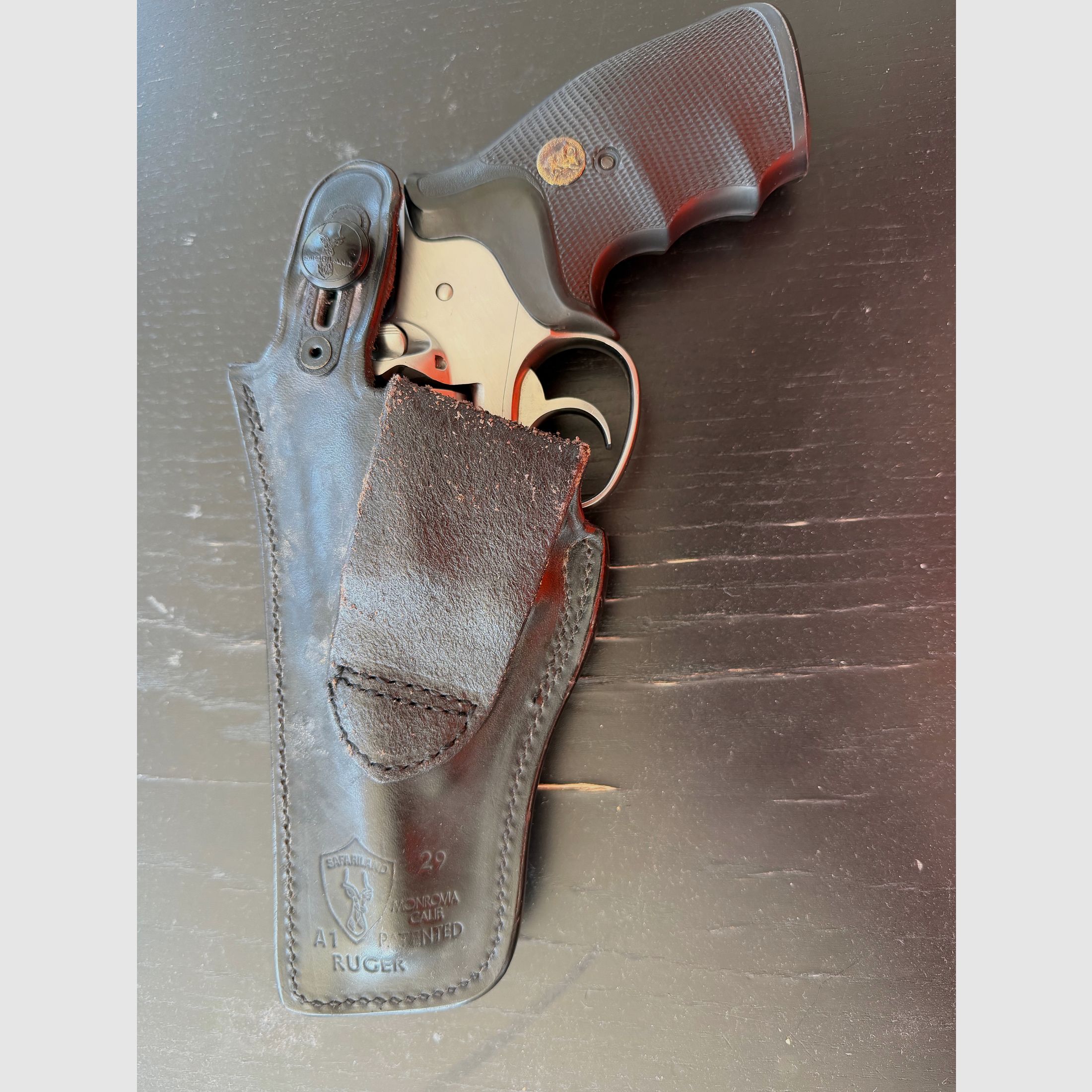 Revolver Ruger Police Service Six – Kal. .357 Magnum – 4” Lauf – inkl. Lederholster