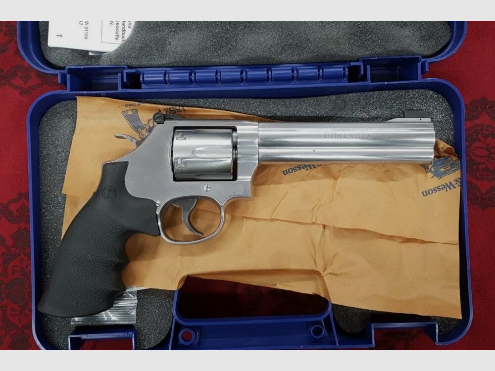 Smith & Wesson 686, Bild 2 von 2