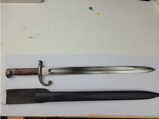 Französisches Bajonett von Remington USA – Gewehr Rolling Block 1914 – Regimentsnummer „J“ – Ausgezeichneter Zustand