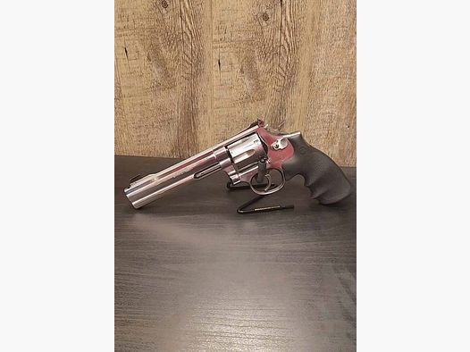 SMITH & WESSON Model 686 PORTED