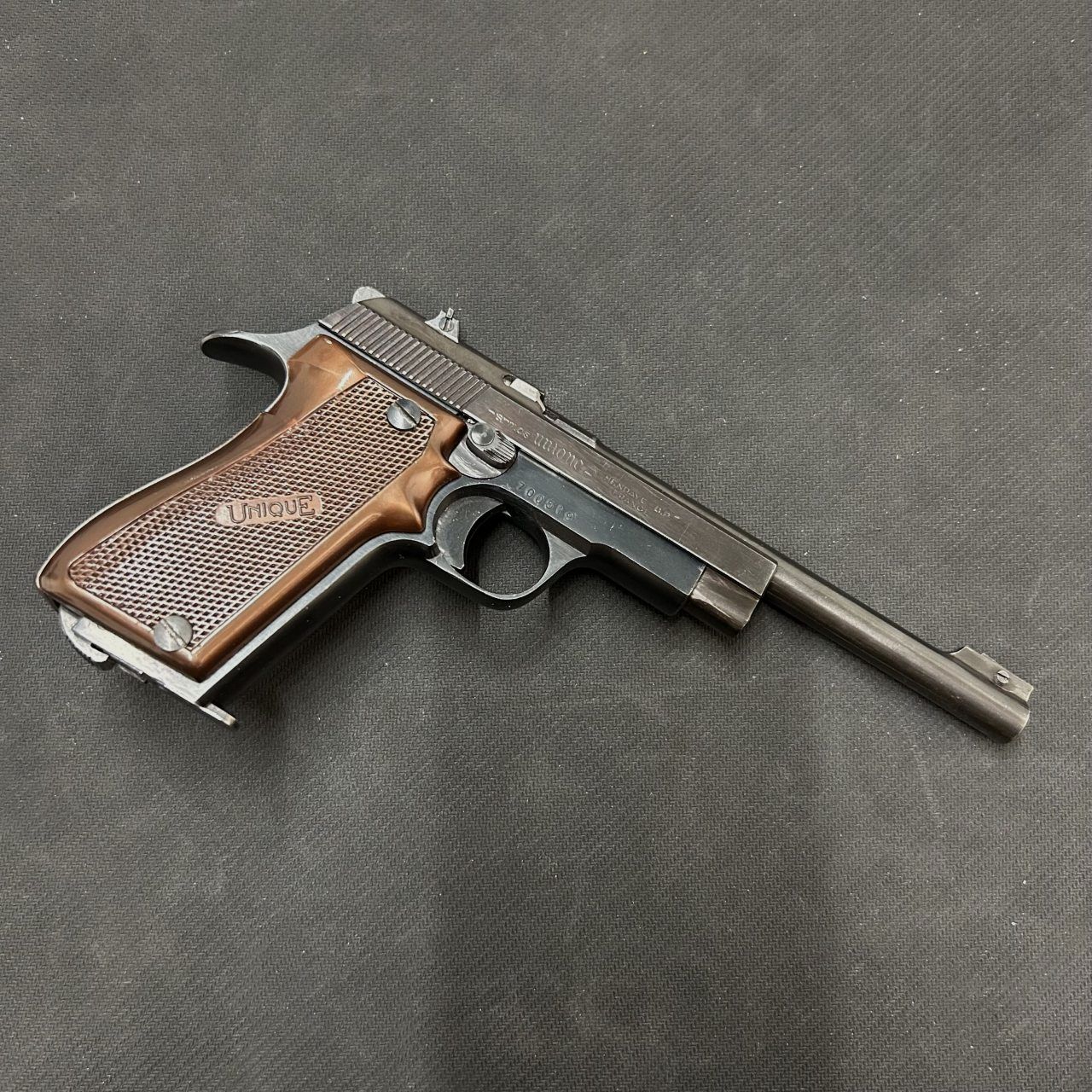 UNIQUE MOD/D6 22 LONG RIFLE, image 1 sur 3