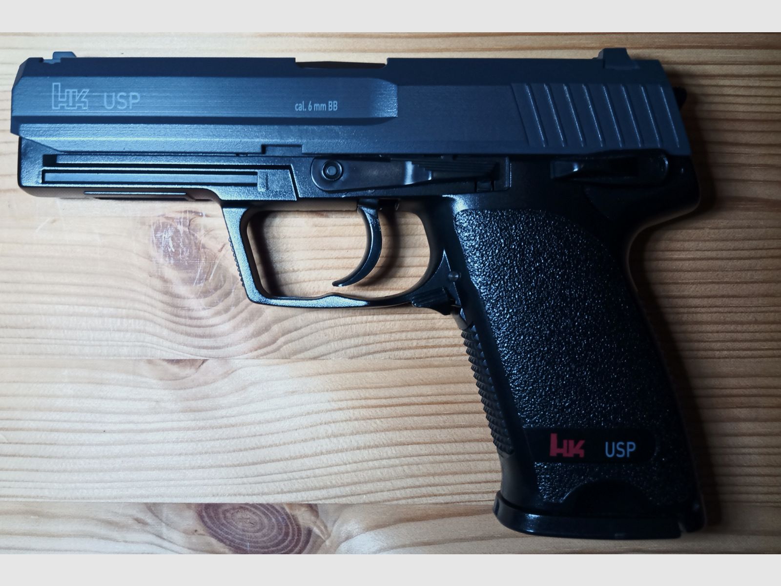 SAMMLUNG !  Umarex Airsoft  Pistolen Heckler & Koch USP / Walther P 99 - ab 14 !